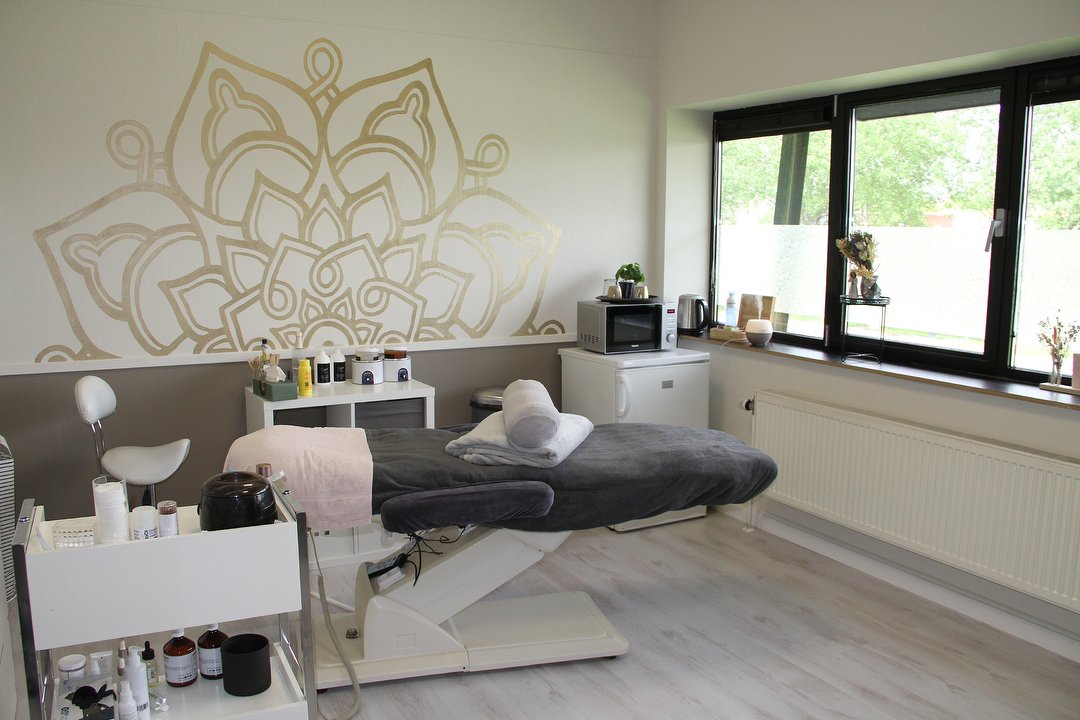 Alegna beauty & more, Gooisekant, Almere