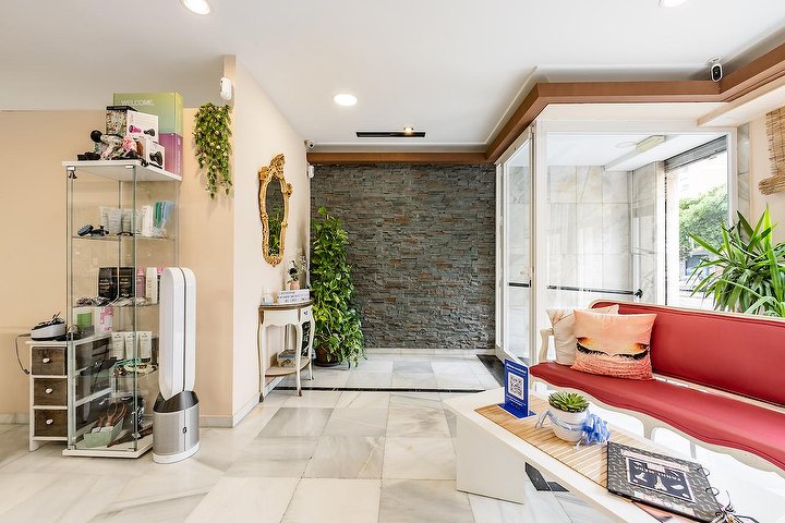 Salón de Belleza Fanni Mena - Barbier Málaga - Photo de galerie - OneBooking