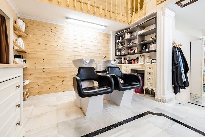 Salón de Belleza Fanni Mena - Barbier Málaga - Photo de galerie - OneBooking