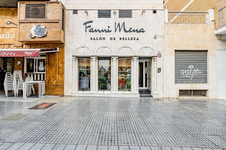 Salón de Belleza Fanni Mena - Barbier Málaga - Photo de galerie - OneBooking