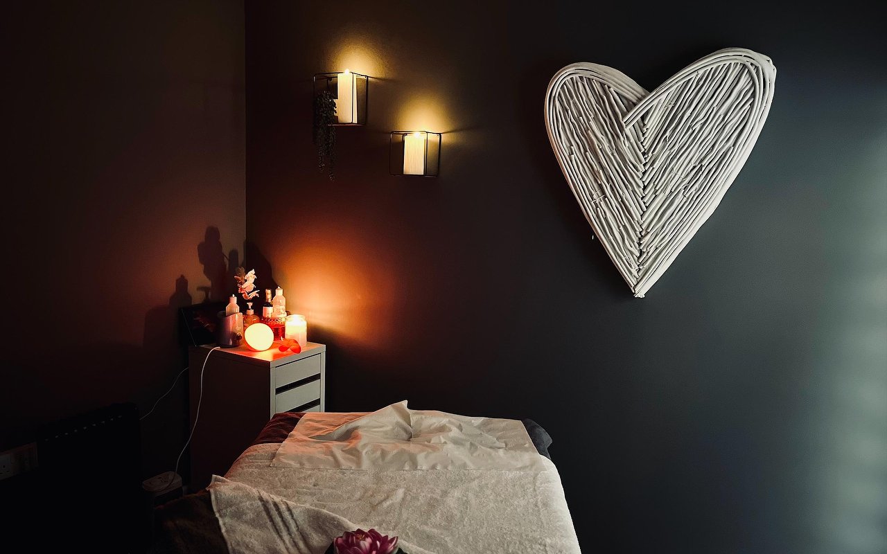 Couples massages in Leeds Treatwell
