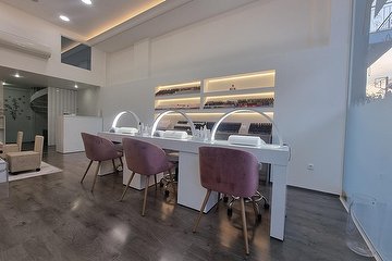 PF Beauty Lounge Άγιος Στέφανος