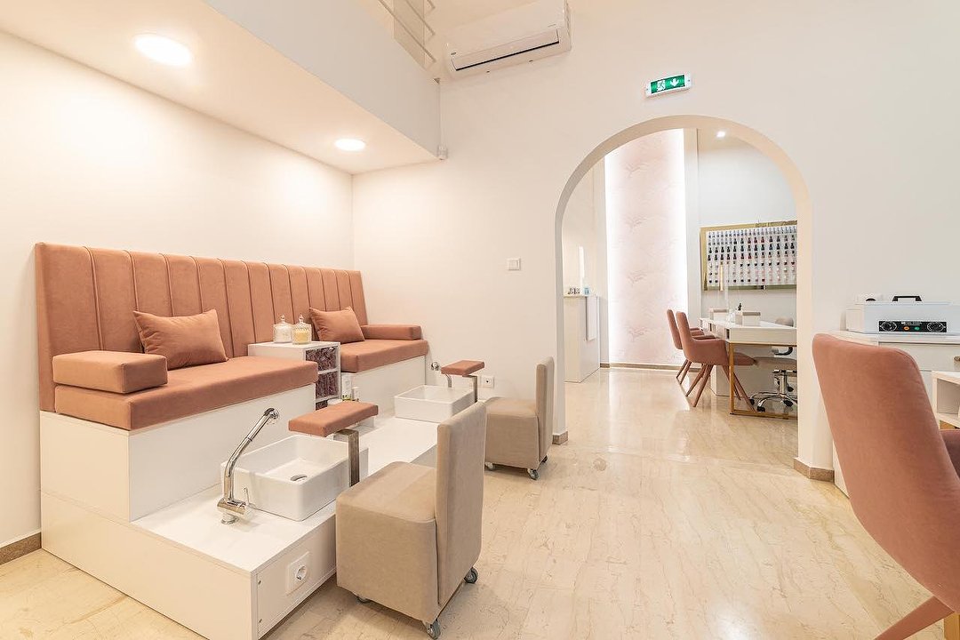 PF Beauty Lounge, Marousi, Attica