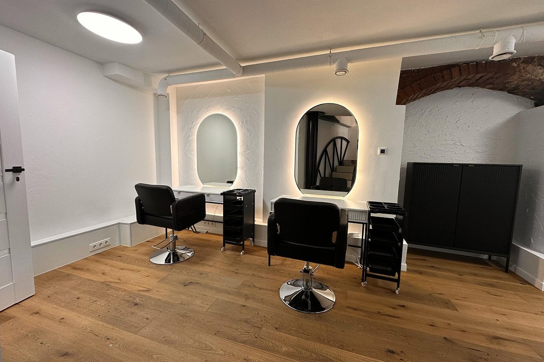 Glow beauty studio, Kaunas