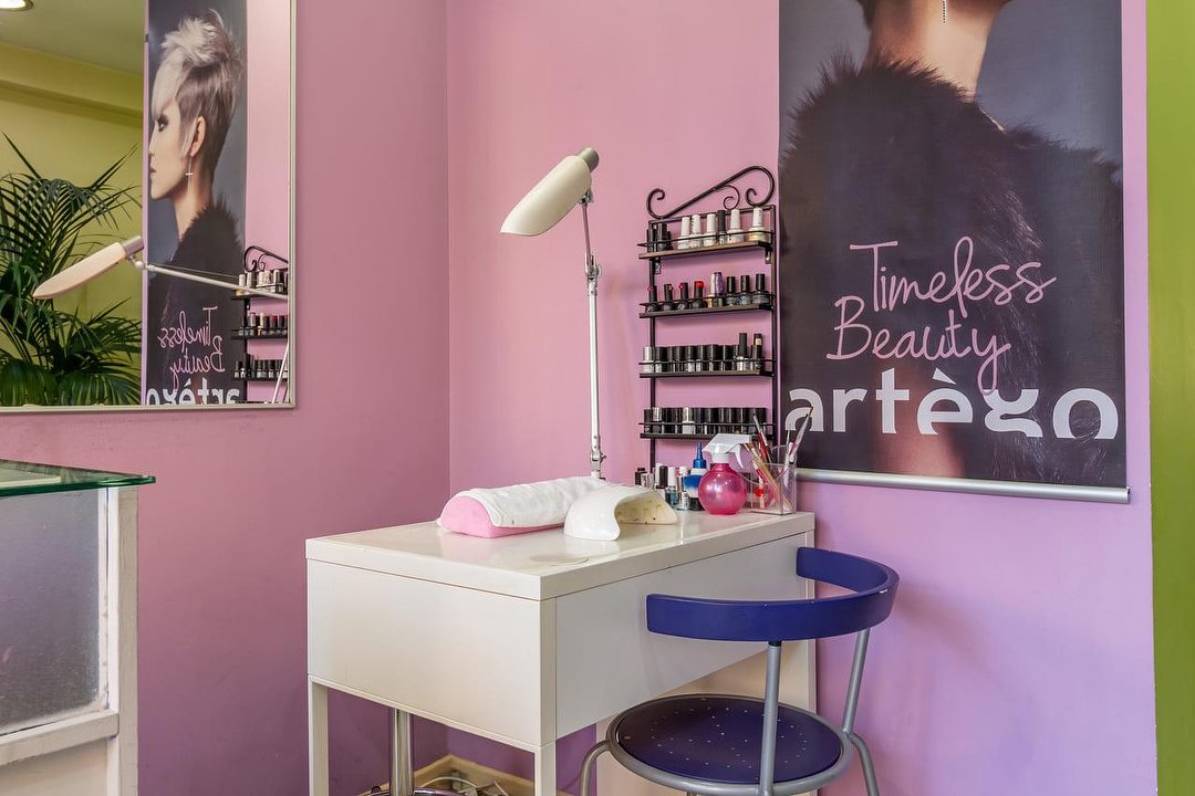 Cristina Estilistas, El Camp de l'Arpa del Clot, Barcelona