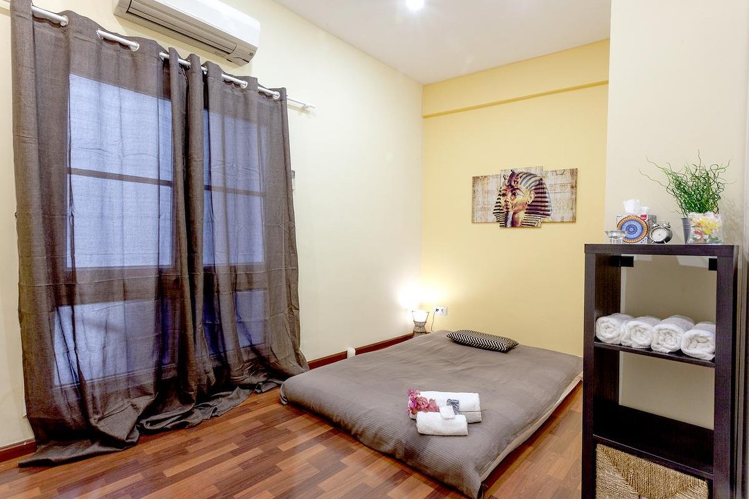 Anukis Massage, El Raval, Barcelona