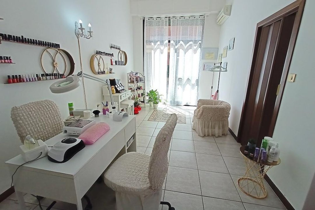 Simona Nails, Quartu Sant'Elena, Città metropolitana di Cagliari