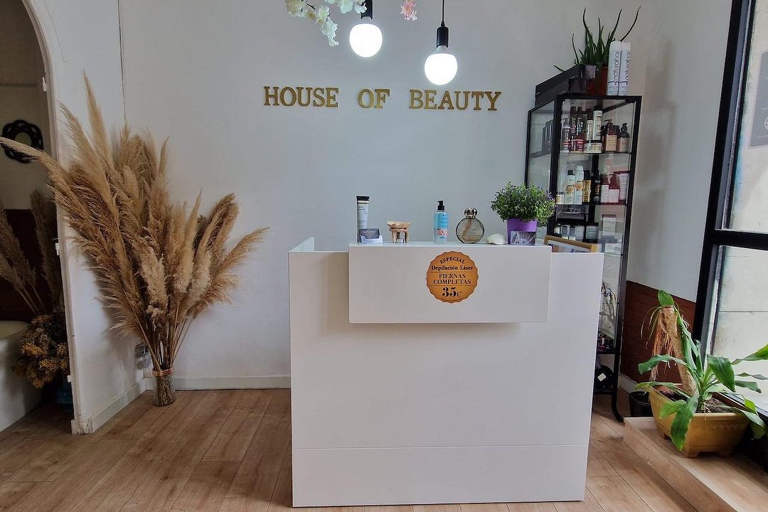 House of Beauty Barcelona, el Baix Guinardó, Barcelona