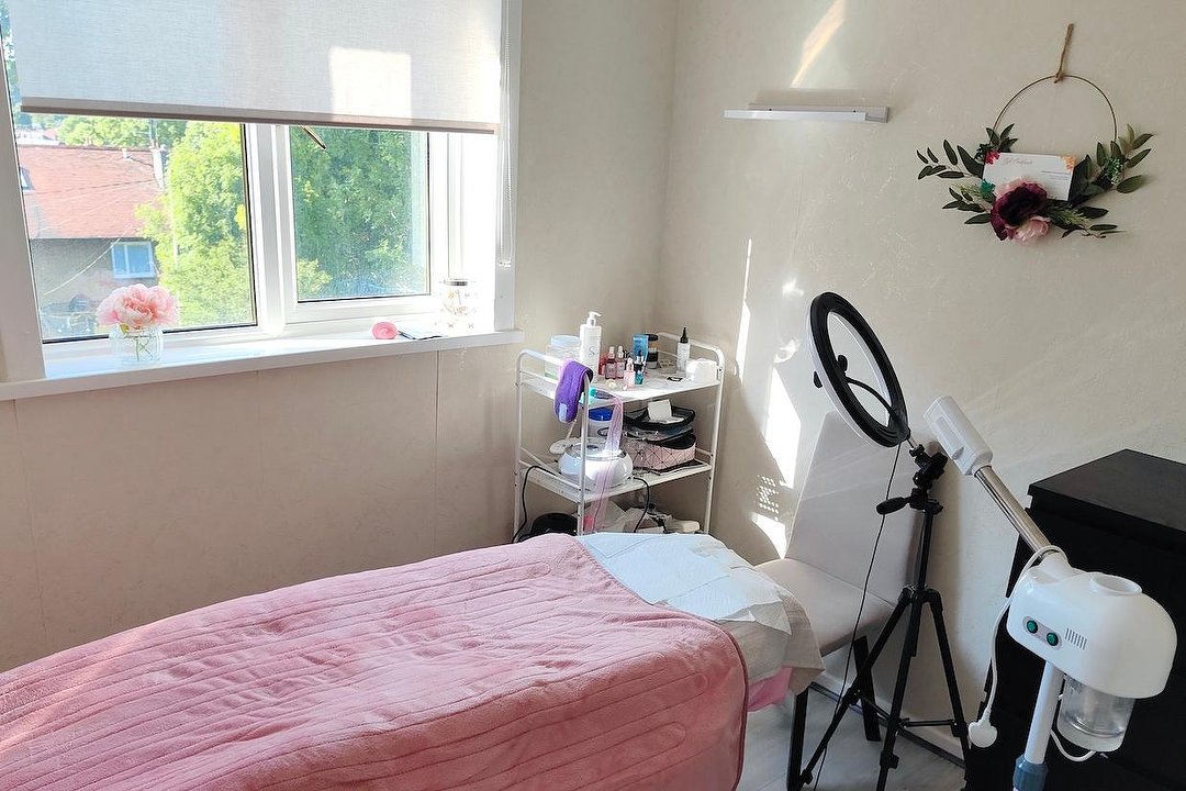 Deimante's Permanent Beauty, Oxgangs, Edinburgh