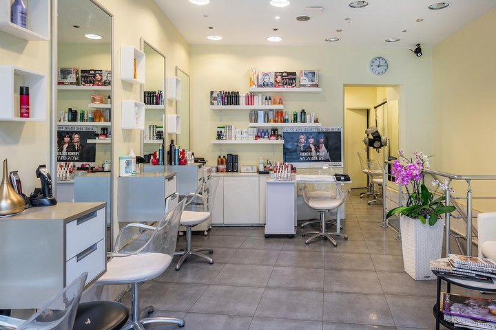 My DressHair - Coiffure Paris - Photo de couverture - OneBooking