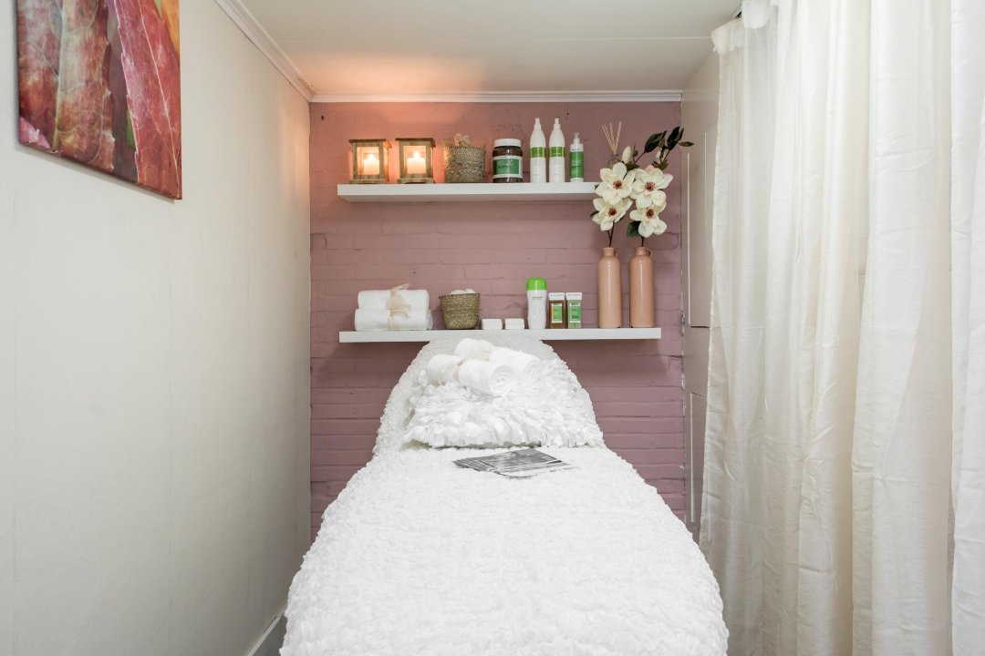 Beautysalon Kamilla, Slotermeerlaan, Amsterdam