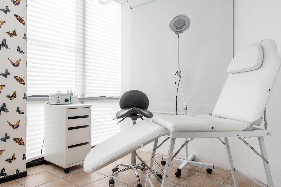 Beautysalon Baez, Bijlmerdreef, Amsterdam