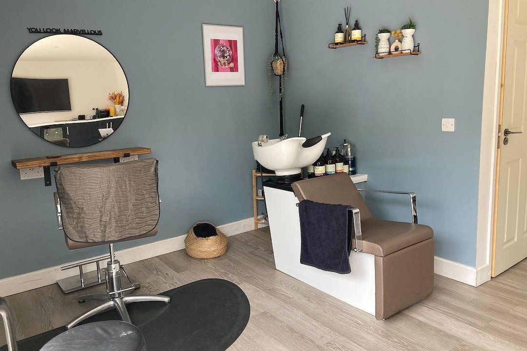 Lisa Meadows Hairdressing, Sidcup, London