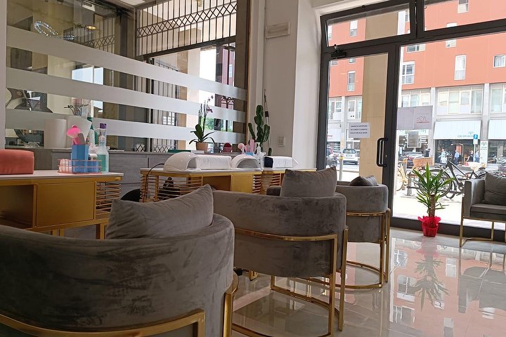 YiYi Times Nail - Onglerie Brescia - Photo de galerie - OneBooking