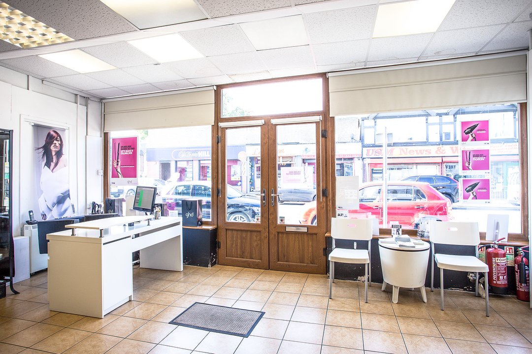 Denise Thomas Hair Crosby, Crosby, Liverpool