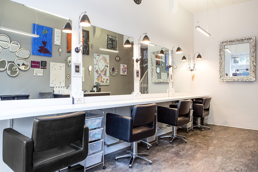 Blow Out Salon, Fulham, London