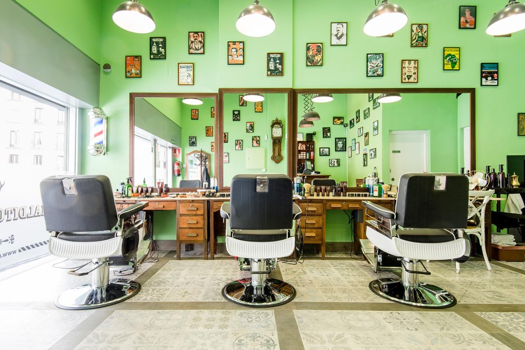 Malditos Bastardos, Tribunal, Madrid