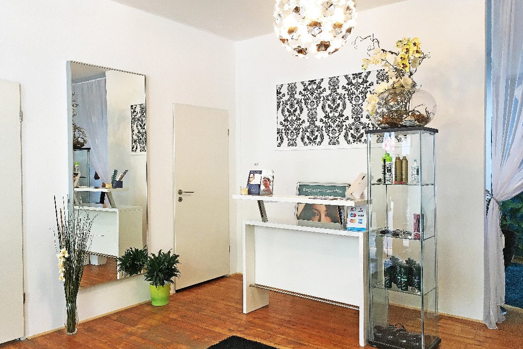 Gorgone Haarverlängerung, Wilmersdorf, Berlin