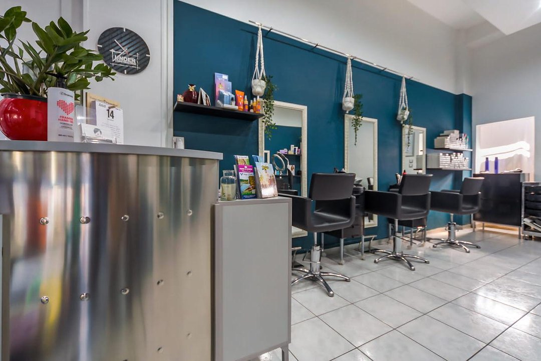 Antony's Parrucchiere, Bolognina, Bologna