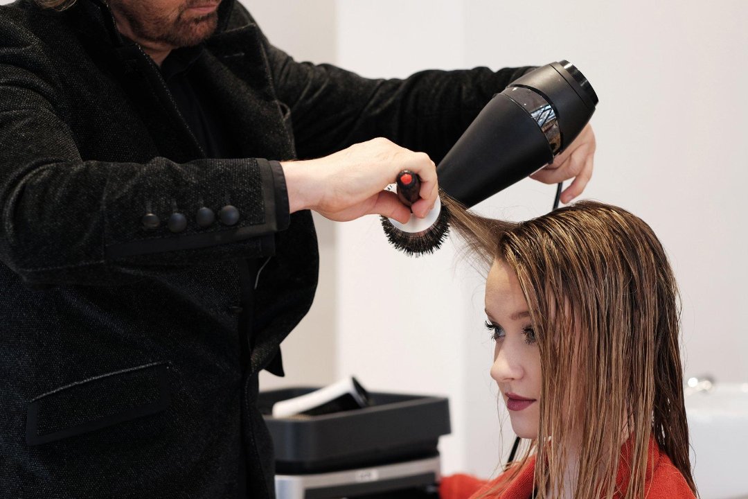 Mary Diamond Hair, Hounslow, London