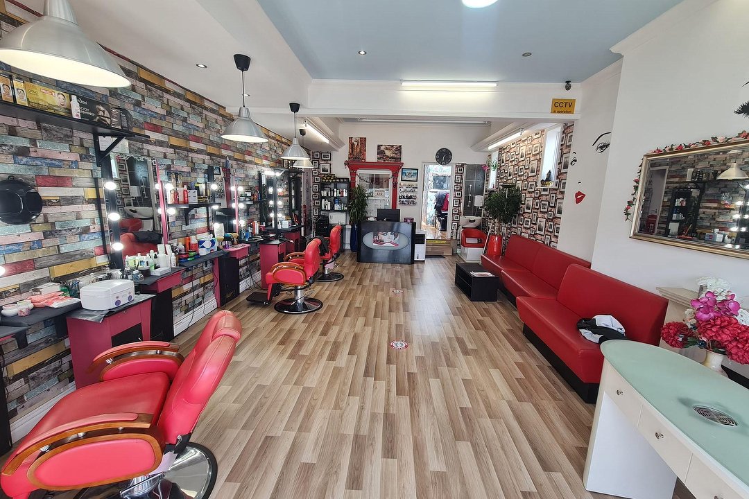 The Glam Beauty & Barber, Welling, London