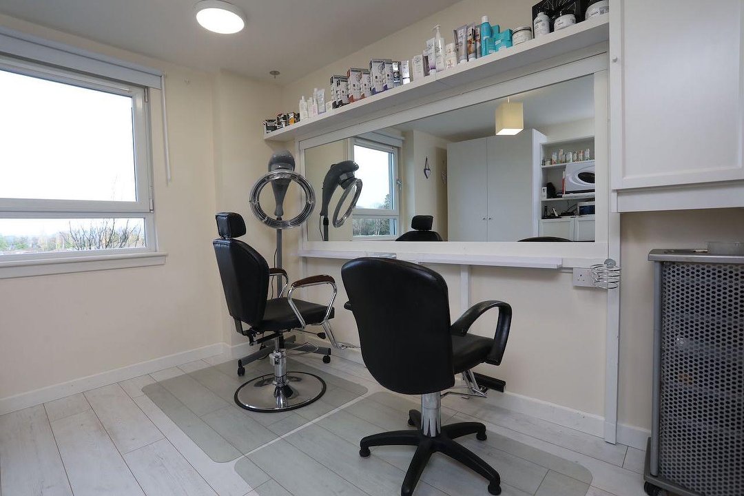 Davilahairdressing, Muirhouse, Edinburgh