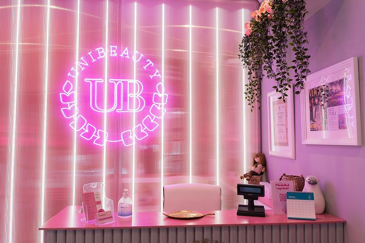 Unibeauty Via della Zecca - Onglerie Bologna - Photo de galerie - OneBooking
