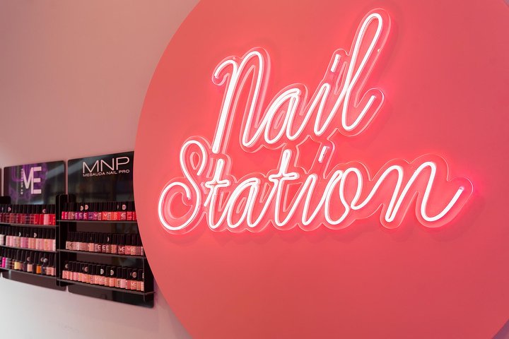 Unibeauty Via della Zecca - Onglerie Bologna - Photo de galerie - OneBooking
