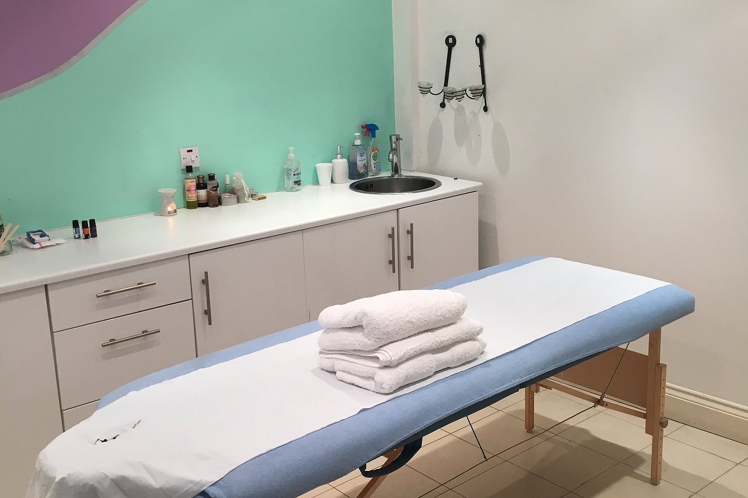 Holistic Massage at Karmens, Palmers Green, London