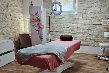 Permanent Make-up & Beauty Lounge