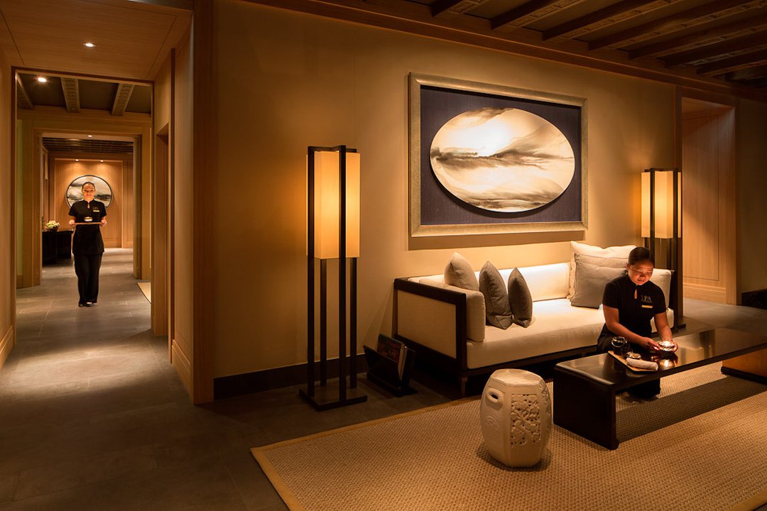 The Peninsula Spa, Chaillot, Paris