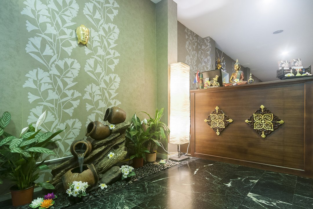 Real Thai BCN Massage, Sagrada Familia, Barcelona