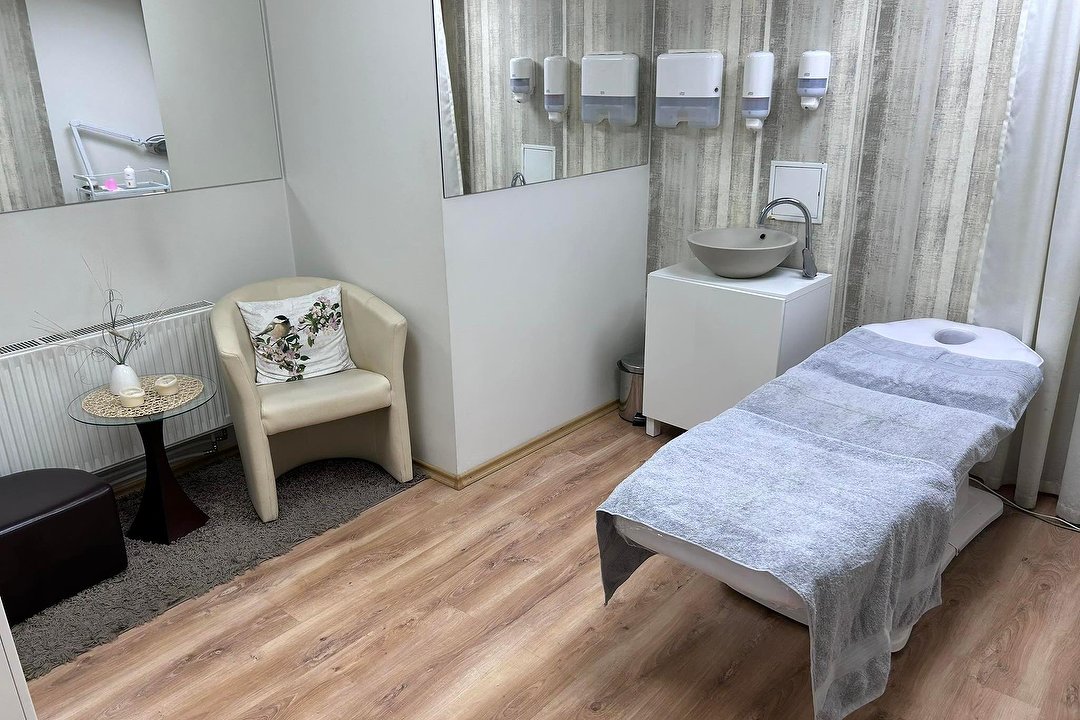 Masažuotoja Paule, Šiaures miestelis, Vilnius