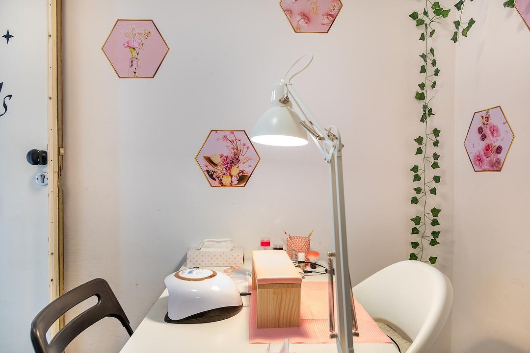 Christinas Nail Studio, Gelderlandplein, Amsterdam