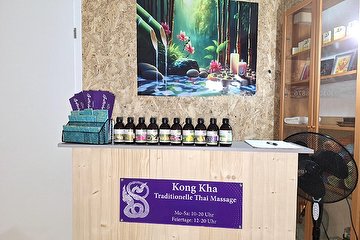 Kong Kha Massage