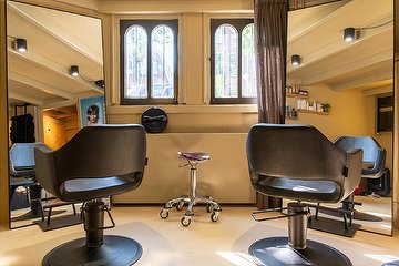 HAIRSTUDIO5 ALKMAAR