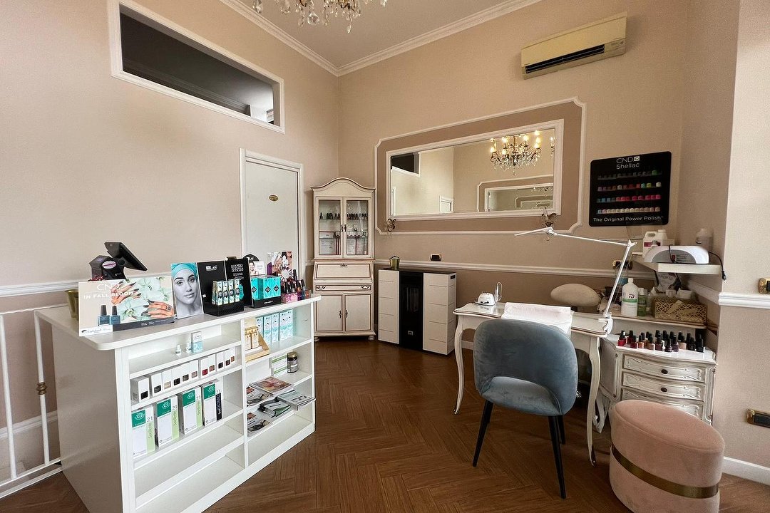 Nails & Beauty, Monza, Lombardia