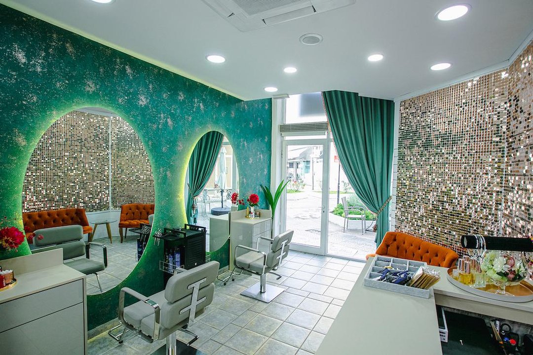 New You Beauty Boutique, Kamena Vourla, Central Greece