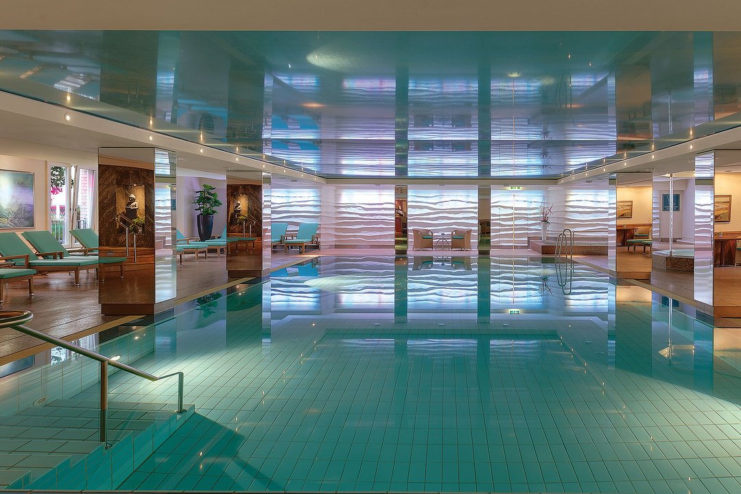 Elyseum Wellness & Spa im Grand Elysée Hamburg Tel:04041412735, Rotherbaum, Hamburg