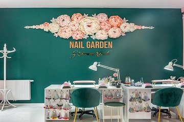 Nail Garden by Suzana Berta