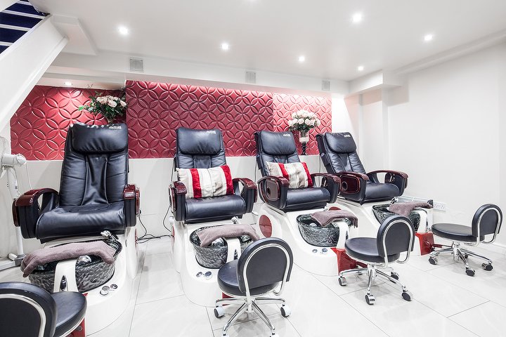 Vivi Nail Spa Battersea Nail Salon In Battersea London