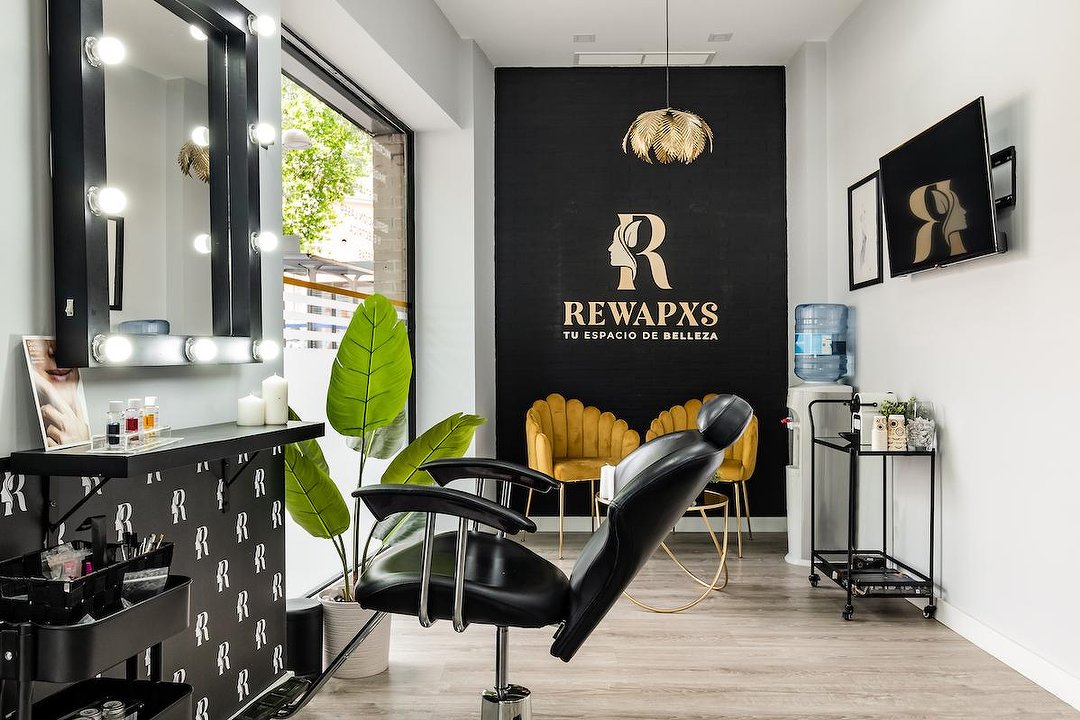 Rewapxs, Almendrales, Madrid