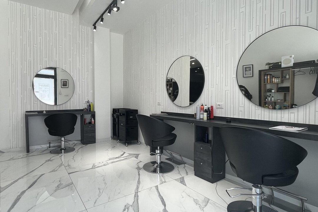 Hairkè Parrucchieri, Picone, Bari