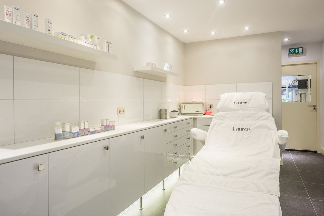 Lauren. Overall Beauty., Alphen-Chaam, Noord-Brabant