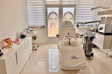 Pure Glamour Clinic