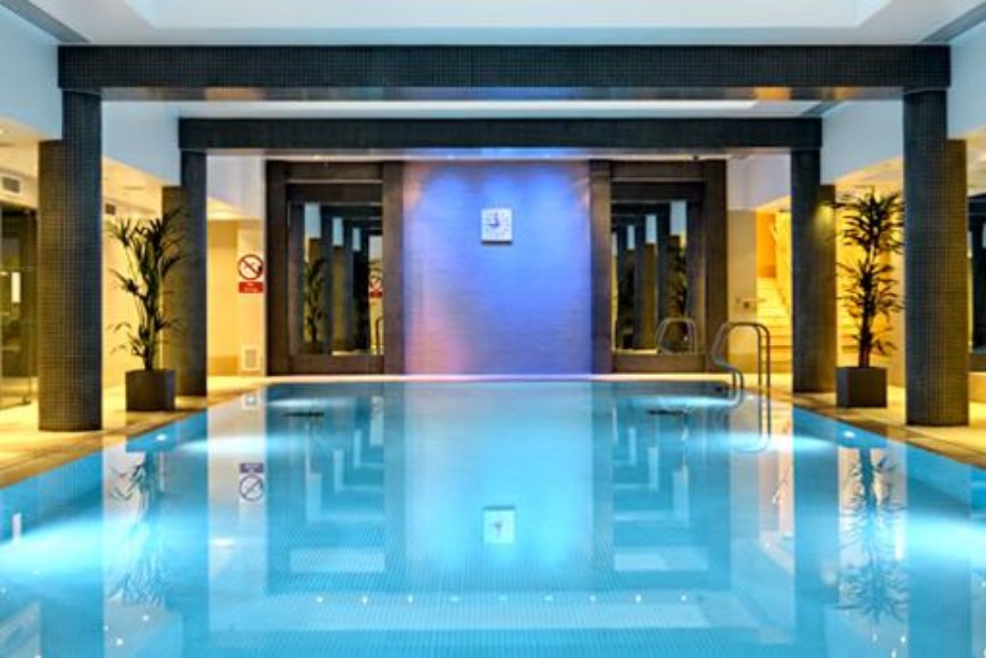 St Paul's Health and Fitness Club, Farringdon, London