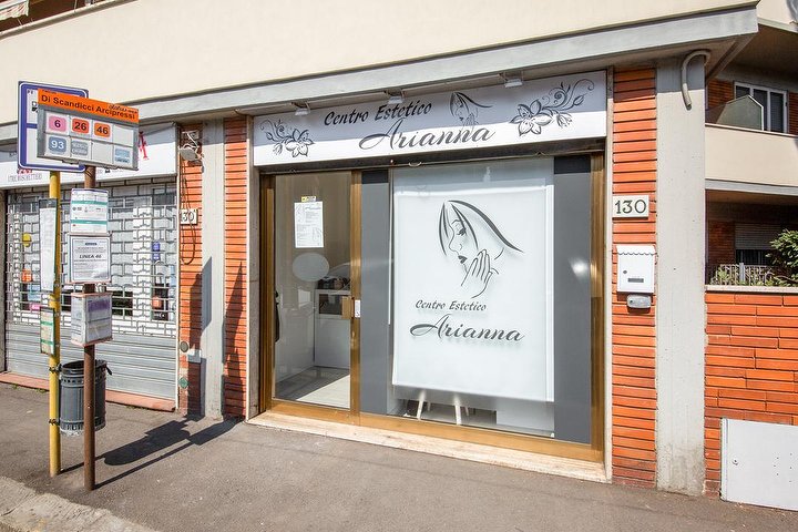 Centro Estetico Arianna - Firenze - Sourcils & cils Firenze - Photo de galerie - OneBooking