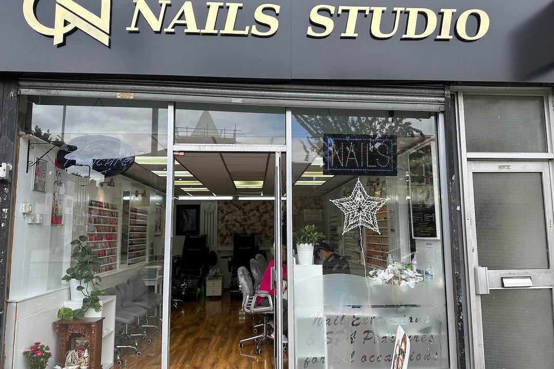 Cn Nails studio, Leyton, London