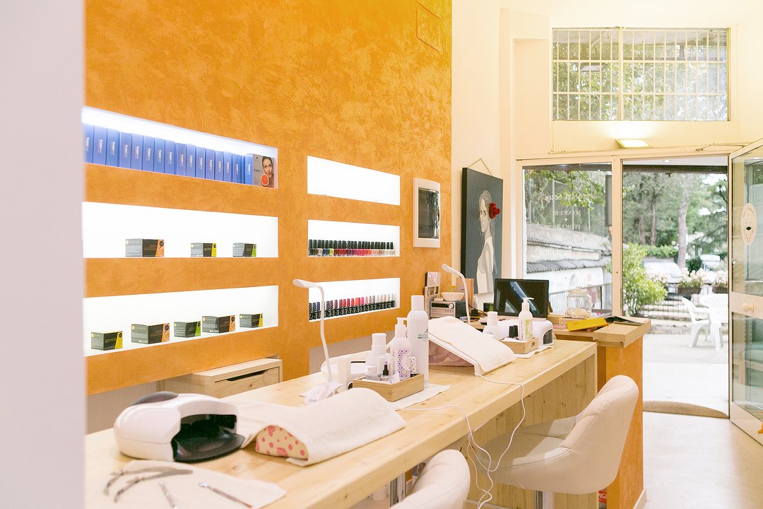 Nails & Beauty Bar, Tomba di Nerone, Roma
