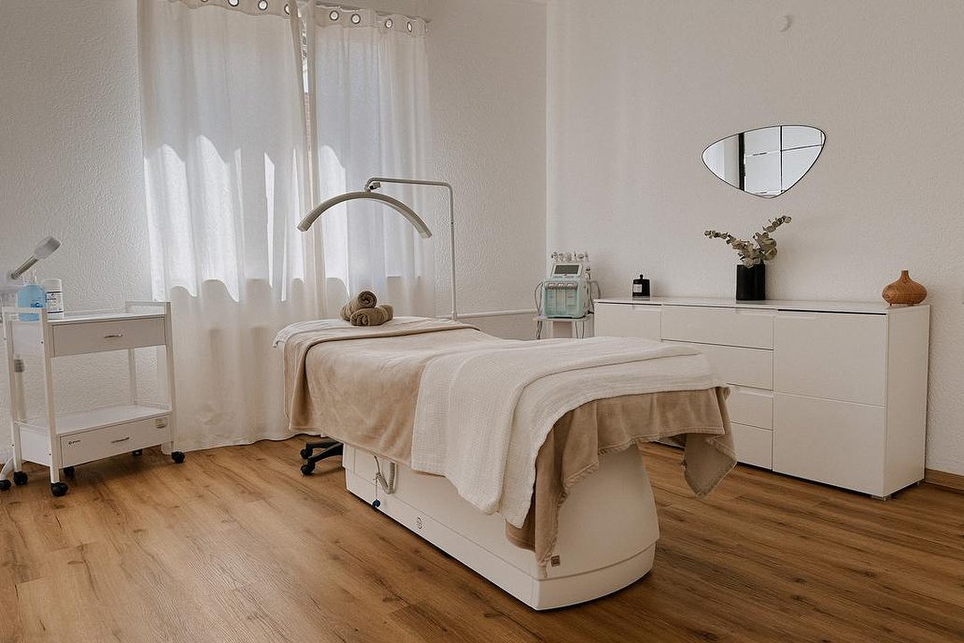 The Skin Retreat - Institut für Hautgesundheit , Bürgel, Offenbach